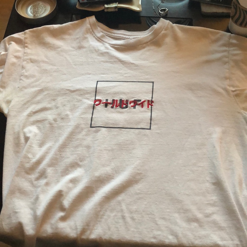 T-shirt